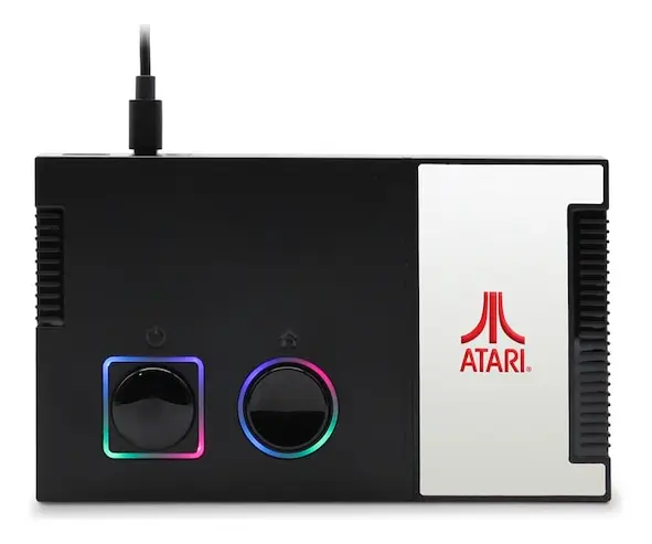 Atari My Arcade GameStation Pro - Vista frontal de la consola con logo Atari
