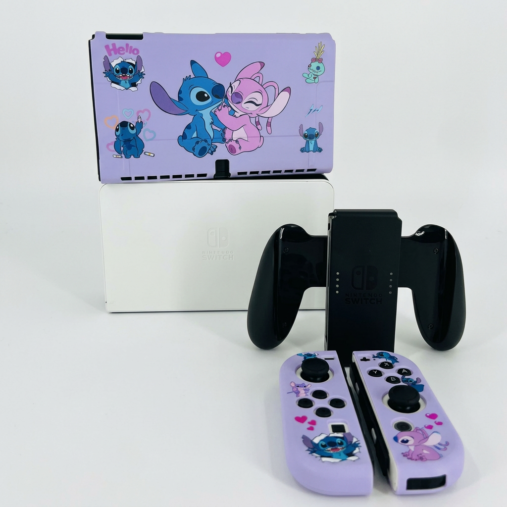 Nintendo Switch OLED con funda Stitch, Joy-Con y grip