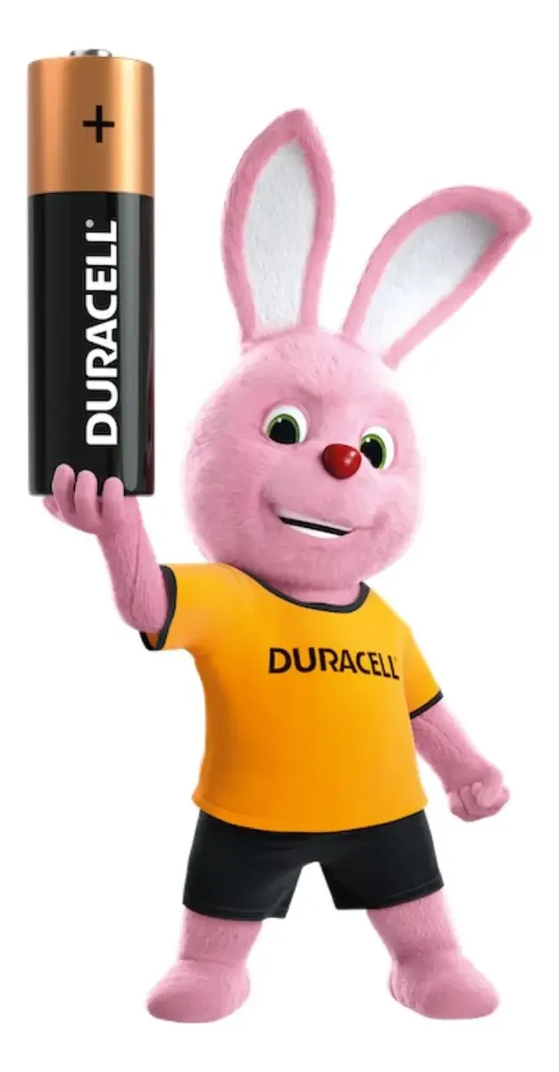 Mascota Duracell Bunny sosteniendo pila AA